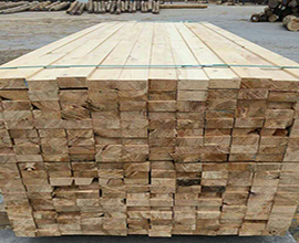 湖北荆州李总预订的铁杉4*9*3米的建筑木方整车已发货，请注意查收